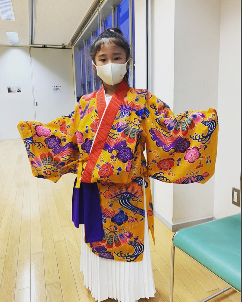 以前衣装をお仕立てした可愛いお客様から写真が届きました♪