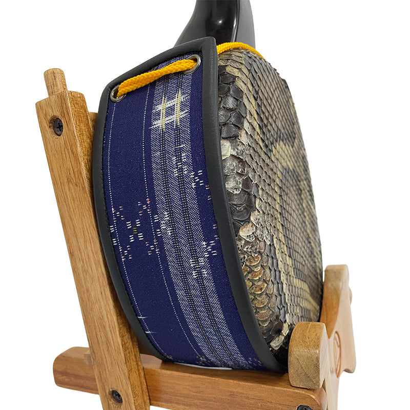 ティーガー（青 かすり柄）