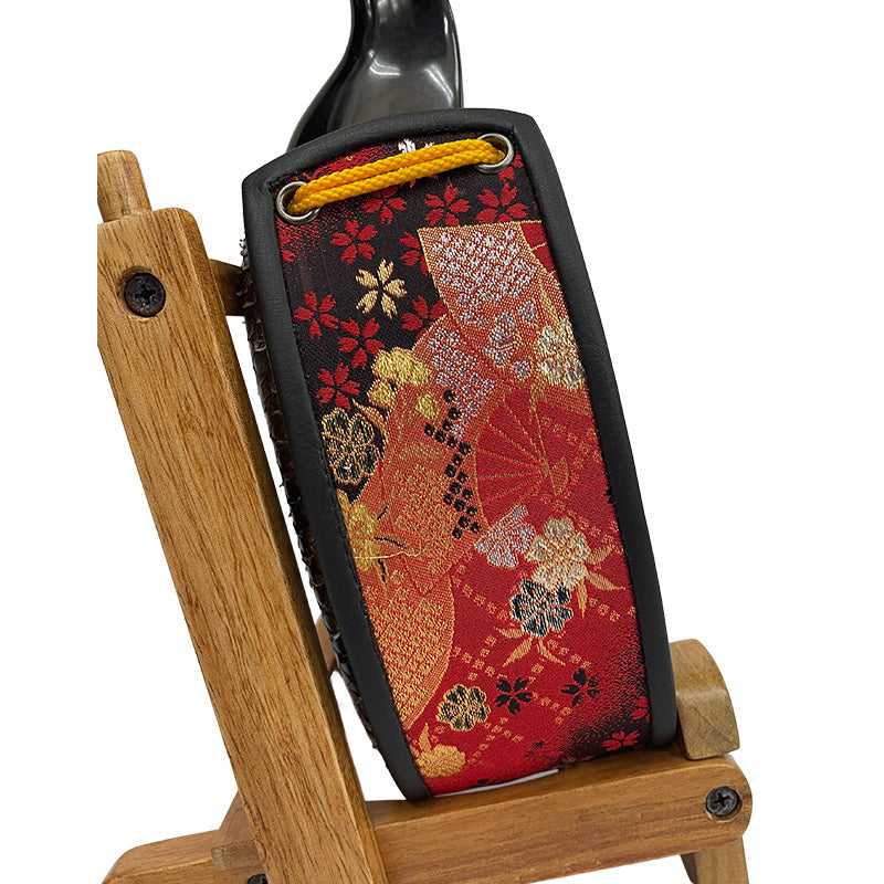 ティーガー（黒×赤 扇子柄）