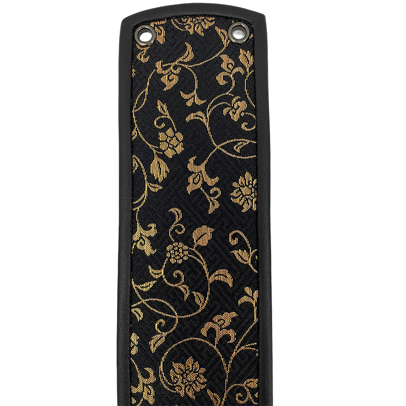 ティーガー（黒×金の唐草模様）