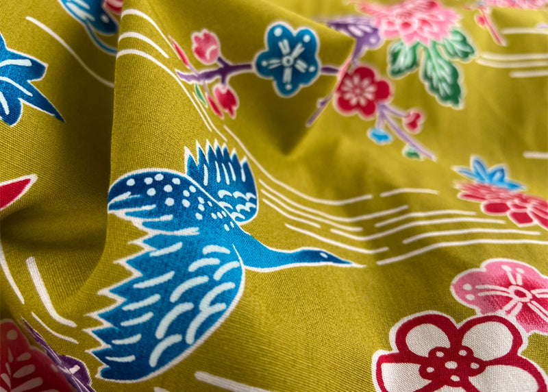 【綿　紅型　うぐいす色】マスク生地・布単品115cm×40cm